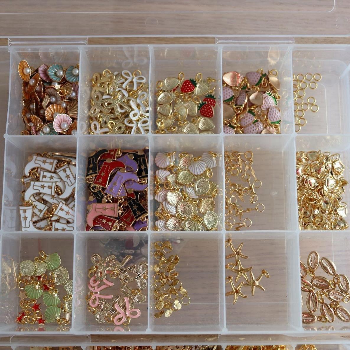 Pack of 10 Random Charms