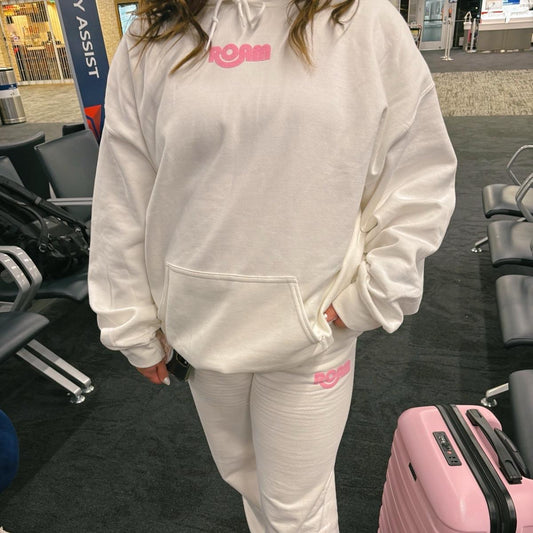 Roam Starfish Sweatshirt + Sweatpants Set
