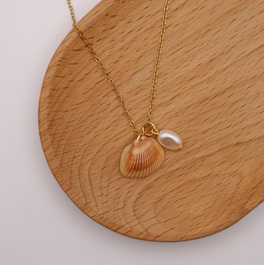 Shell & Pearl Necklace